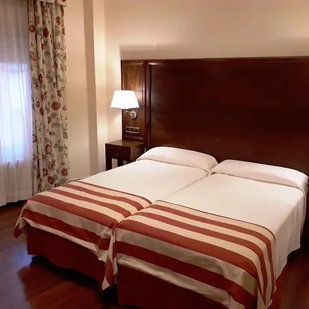 Hotel Urogallo-3