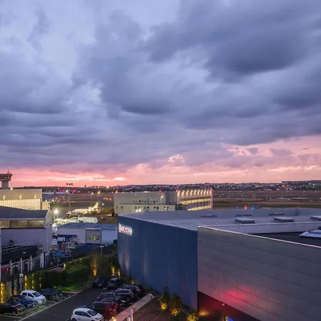 Campanile Le Bourget – Airport-3