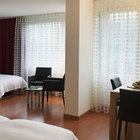 Hotel Du Commerce-2