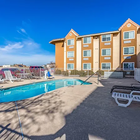 Quality Inn & Suites West El Paso I-10-2