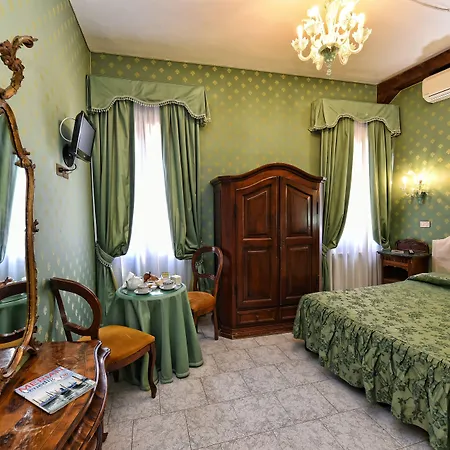 Hotel Villa Rosa-2