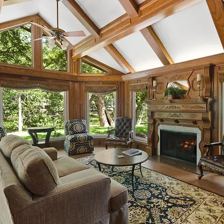 Creekhaven Inn & Spa-3