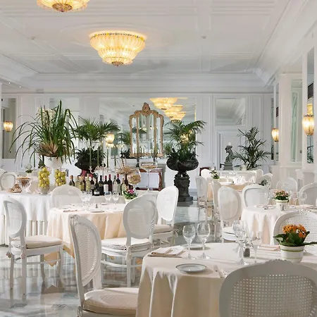 Grand Hotel Royal-3