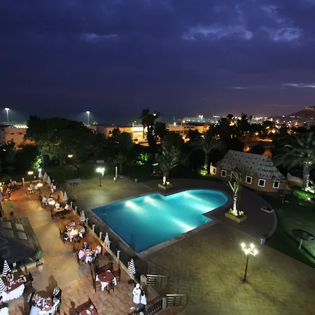Oasis Hotel & Spa-3