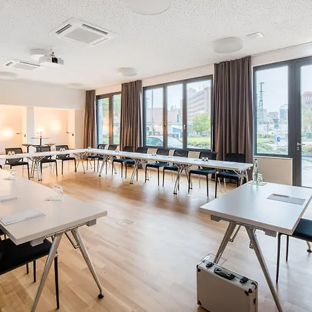 Hotel Cult Frankfurt City-3