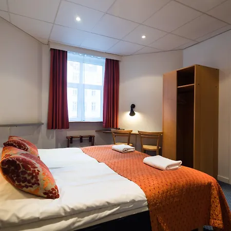 Go Hotel Saga-2