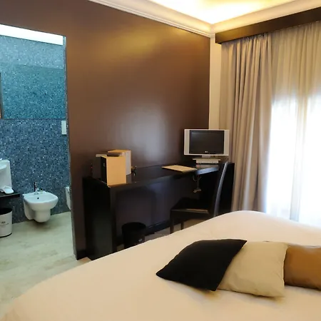 Ucciardhome Hotel-2