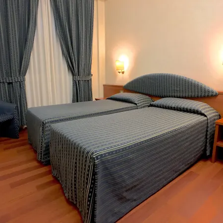 Hotel Mec-3