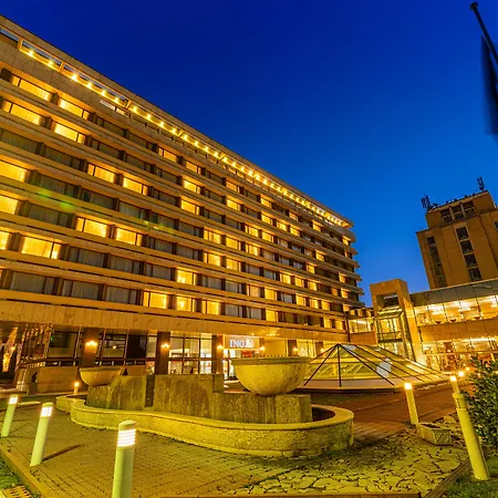 Hotel Aro Palace-2