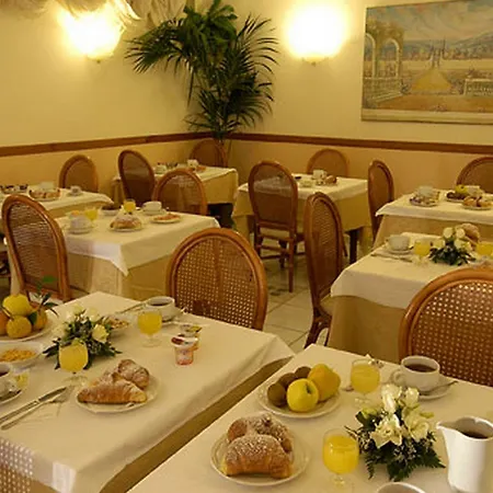 Hotel Eden-2