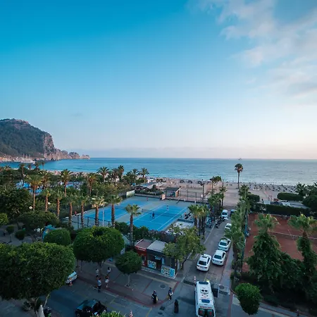 Riviera Hotel&Spa-3