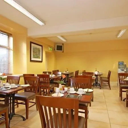 Maple Hotel-3