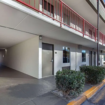 Super 8 By Wyndham Kingsport-3