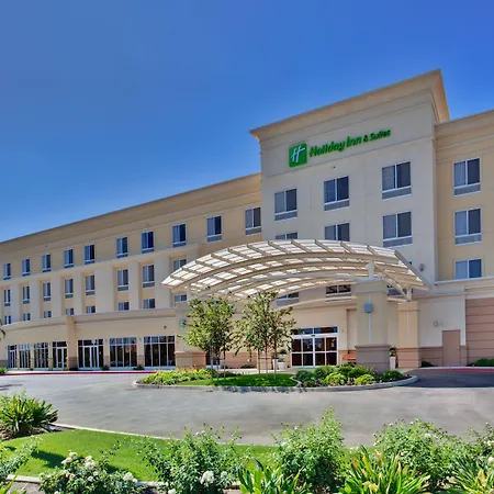 Holiday Inn & Suites Bakersfield By Ihg-2
