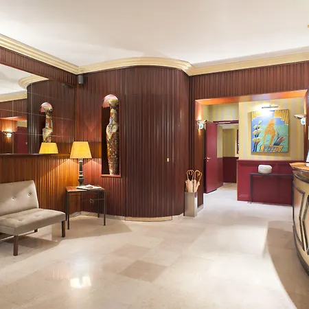 Hotel Des Artistes-3