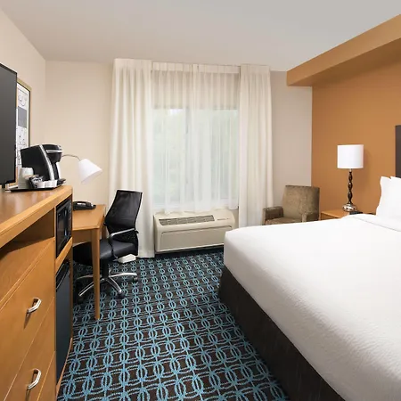 Fairfield Inn & Suites-Washington Dc-3