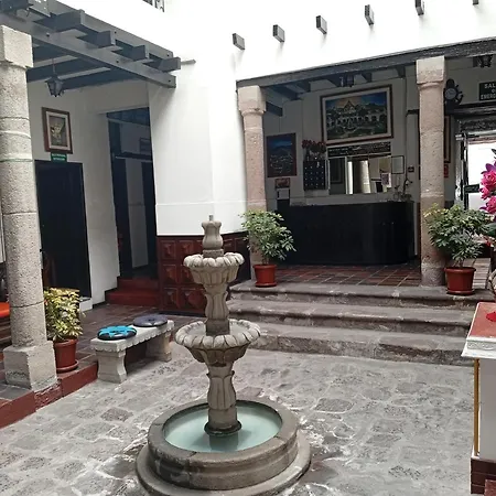 Hostal Flores-3