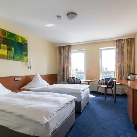 Hotel Schoene Aussicht-2