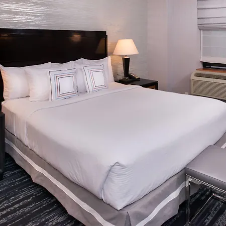 Fairfield Inn & Suites By Marriott New York Manhattan/Times Square South-3