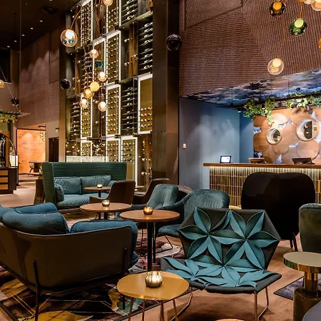 Motel One Wiesbaden-3