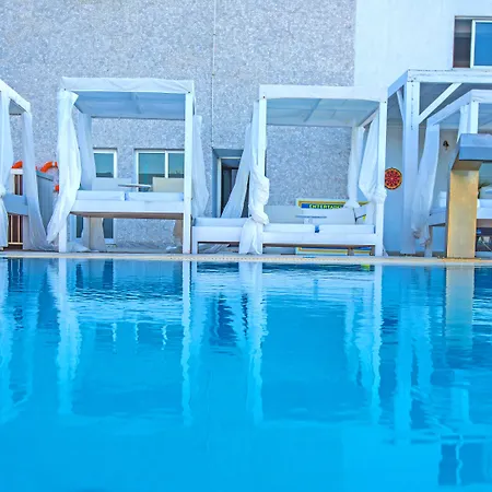 Silver Sands Beach Hotel-3