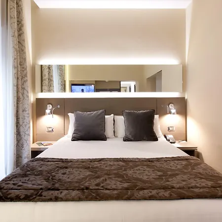 Quirinale Luxury Rooms-2