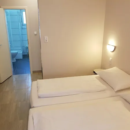Hotel Diana-2