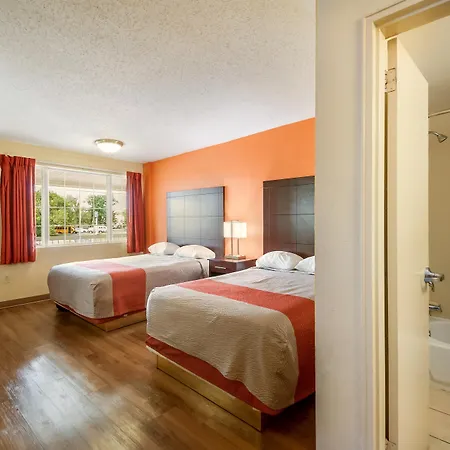 Motel 6-Washington, Dc - Convention Center-3