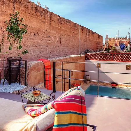 Riad Carina-2