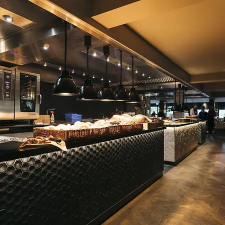 Van Der Valk Hotel Apeldoorn - De Cantharel-2