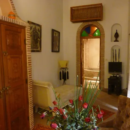 Riad Les Trois Palmiers El Bacha-2