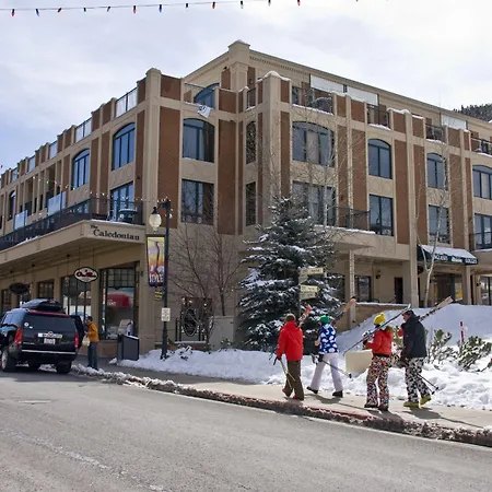 The Caledonian By All Seasons Resort Lodging-3