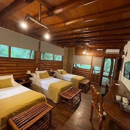 La Aldea De La Selva Lodge-3