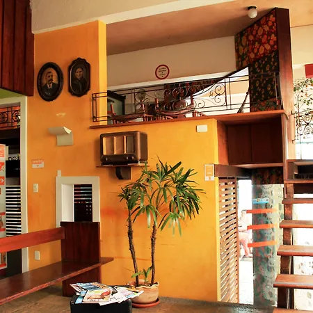 Laranjeiras Hostel-3