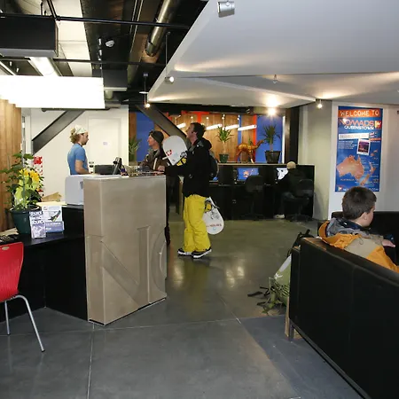 Nomads Queenstown Hostel-2