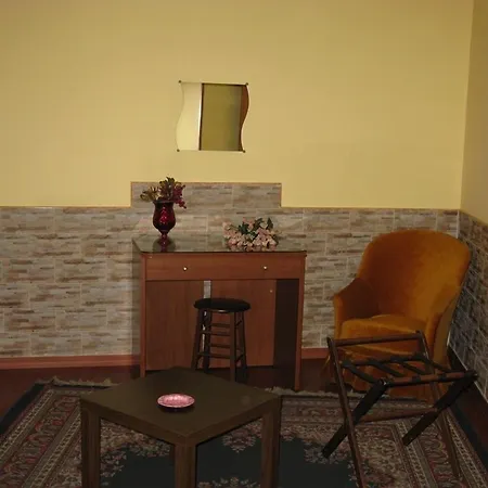 Hotel Iris-2