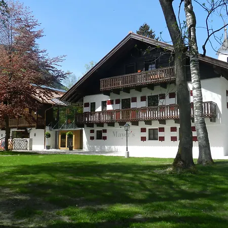 Schloss Prielau Hotel & Restaurants-3