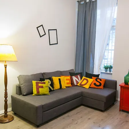 Friends Hostel & Apartments-3