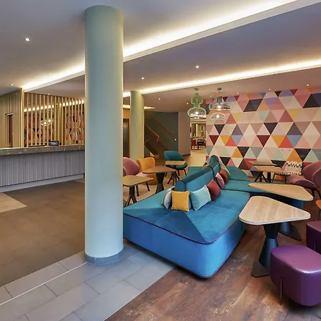 Hampton By Hilton Berlin City West-2