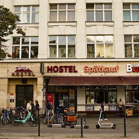 Metropol Hostel Berlin-3