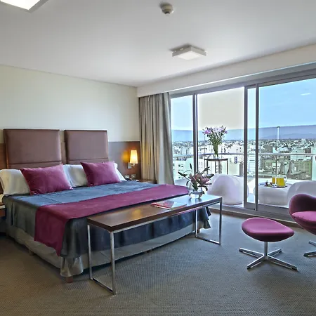 Howard Johnson La Cañada Hotel&Suites-2