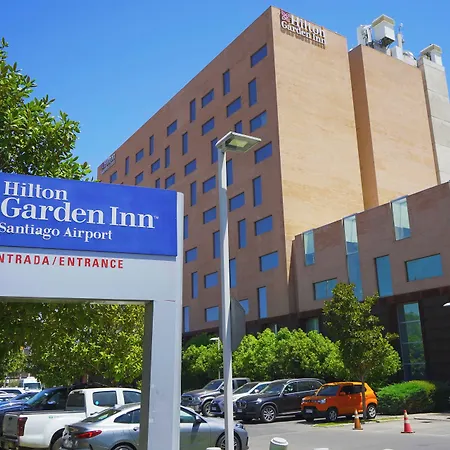 Hilton Garden Inn Santiago Airport-2