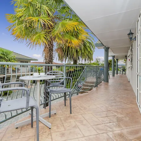 Silver Fern Rotorua Suites&Spa-2