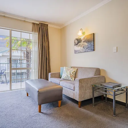 Silver Fern Rotorua Suites&Spa-3