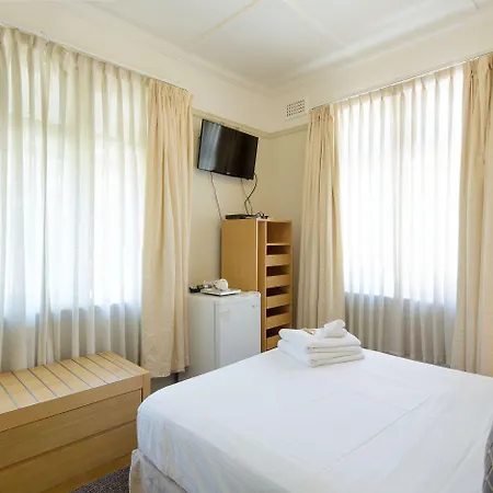 Neutral Bay Lodge-3