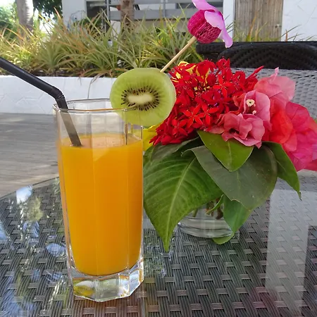La Tonnelle Guest House-2