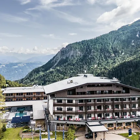 Falkensteiner Family Hotel Sonnenalpe-2