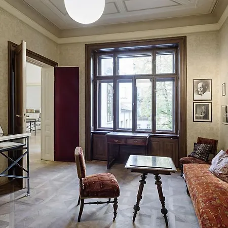 Mondial Appartement Hotel-3