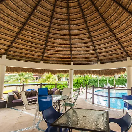 Coral Maya Stay Suites-3