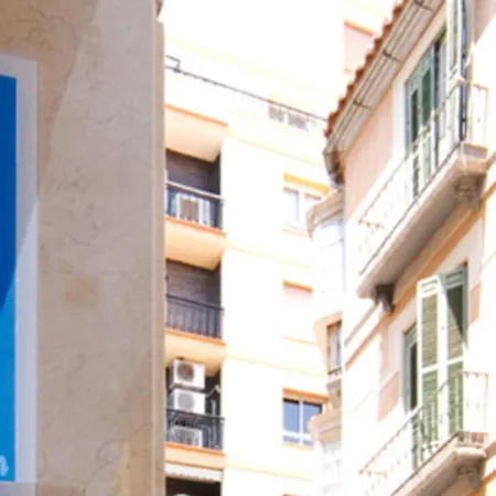 Carlos V Malaga-2